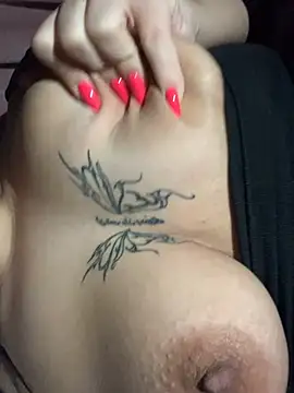 Snapshot of mariabootyyy chatting on March 23, 2025, 2:04 am mariabootyyy online show from March 23, 2025, 2:04 am