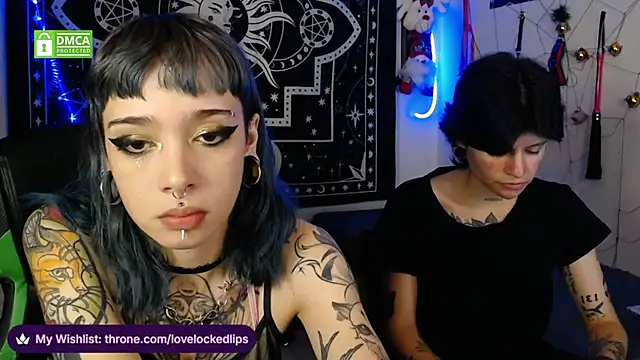 lovelockedlips online show from December 14, 2025, 1:11 am