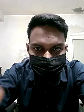 Snapshot of vikesh05 chatting on March 18, 2025, 7:10 pm vikesh05 online show from March 18, 2025, 7:10 pm