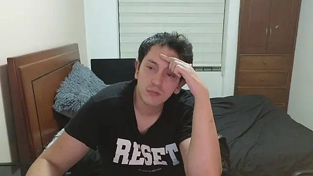 hardaftercum online show from November 6, 2025, 2:34 am