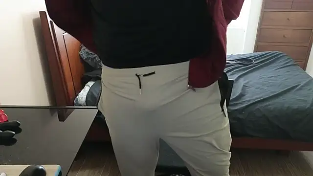 hardaftercum online show from November 6, 2025, 2:40 pm