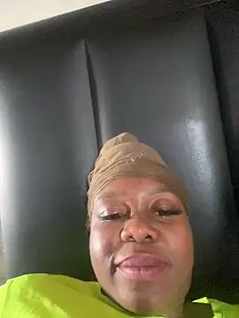 Snapshot of Lahtinah24 chatting on March 19, 2025, 6:44 pm Lahtinah24 online show from March 19, 2025, 6:44 pm