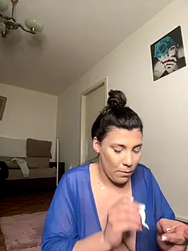 Natasha Cameron22 online show from November 12, 2025, 9:25 pm