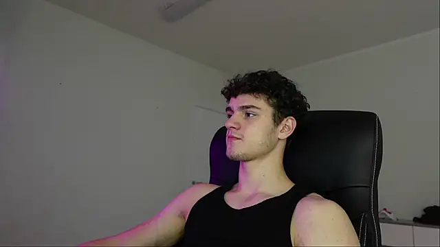 Snapshot of Brad_Holloway chatting on November 2, 2025, 1:24 pm Brad Holloway online show from November 2, 2025, 1:24 pm