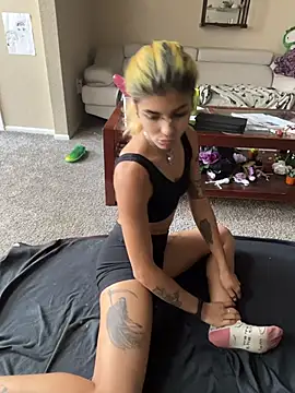 Harley cams online show from November 10, 2025, 9:03 pm