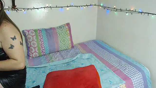 Snapshot of Samanta_SS chatting on November 21, 2025, 4:22 am Samanta SS online show from November 21, 2025, 4:22 am