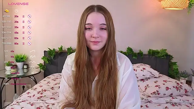Snapshot of ConstanceHelms chatting on September 30, 2025, 5:12 am ConstanceHelms online show from September 30, 2025, 5:12 am