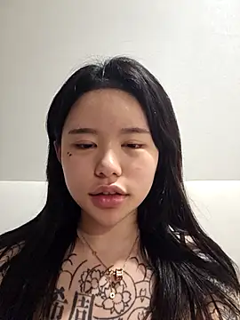 tangju7 online show from October 7, 2025, 5:21 pm