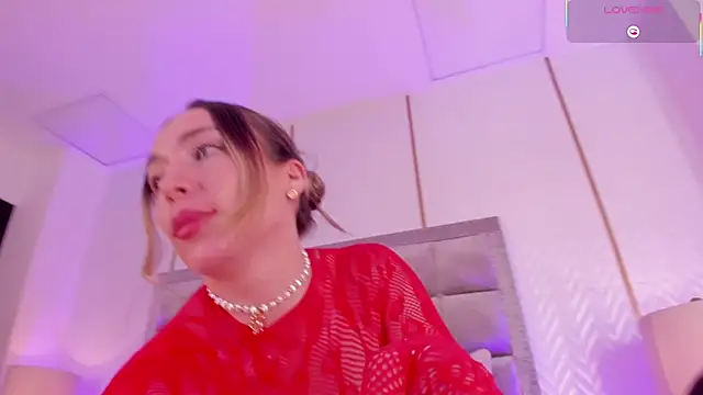 laurencarter1 online show from November 28, 2025, 10:45 pm