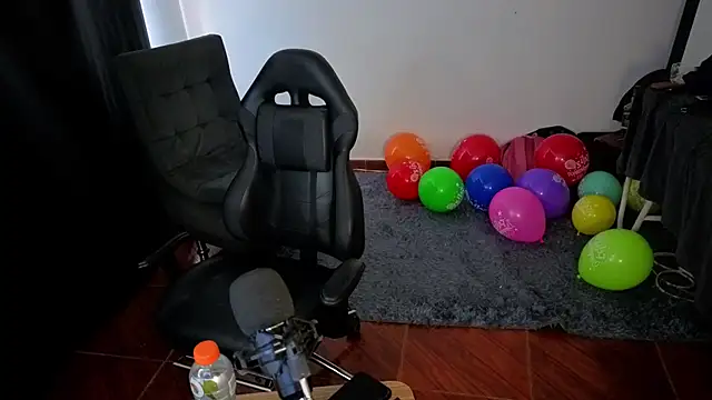 Aaron malikk online show from September 17, 2025, 5:25 pm