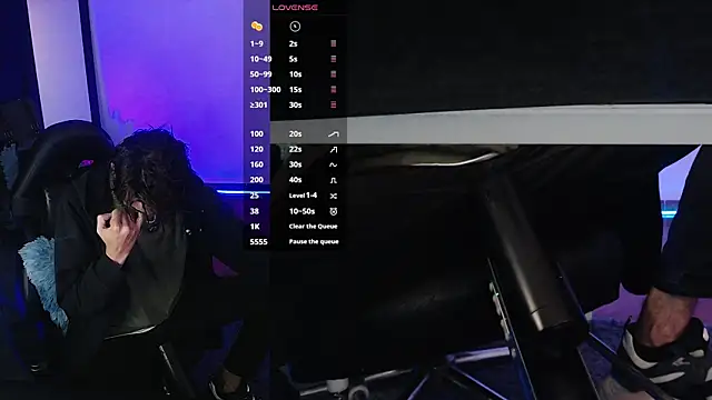 Aaron malikk online show from November 5, 2025, 3:06 am