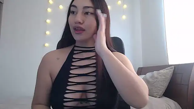 Snapshot of nalafoster chatting on September 28, 2025, 2:00 pm nalafoster online show from September 28, 2025, 2:00 pm