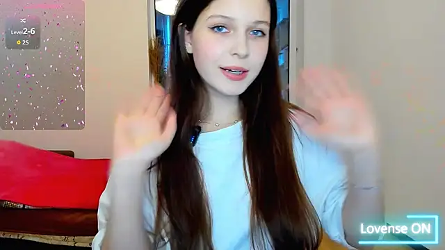 lolisha meow online show from September 28, 2025, 3:06 pm