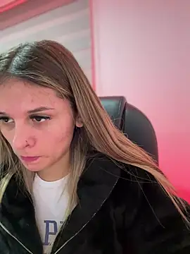 Snapshot of aliisonn__parker26 chatting on March 19, 2025, 10:31 pm aliisonn parker26 online show from March 19, 2025, 10:31 pm