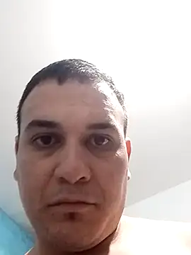 calfran online show from October 22, 2025, 2:23 am