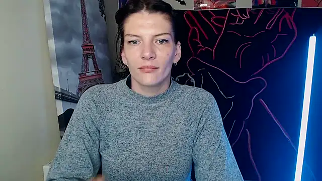 Snapshot of VanessaRey_ chatting on October 24, 2025, 6:32 am VanessaRey online show from October 24, 2025, 6:32 am