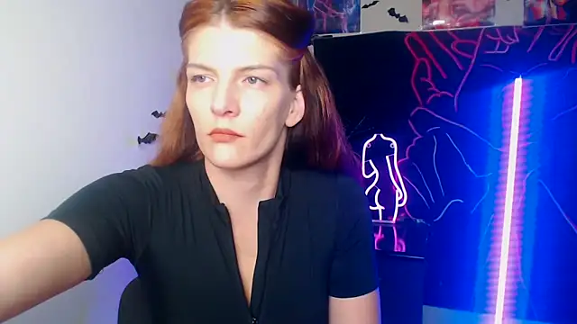 Snapshot of VanessaRey_ chatting on November 16, 2025, 5:29 pm VanessaRey online show from November 16, 2025, 5:29 pm