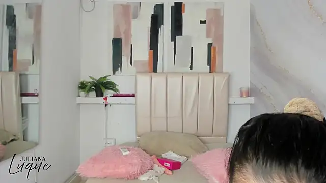 Snapshot of juliana_luque chatting on November 30, 2025, 12:09 pm juliana luque online show from November 30, 2025, 12:09 pm