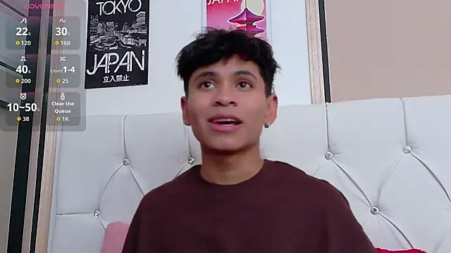 Ethan Westt online show from November 12, 2025, 8:19 pm