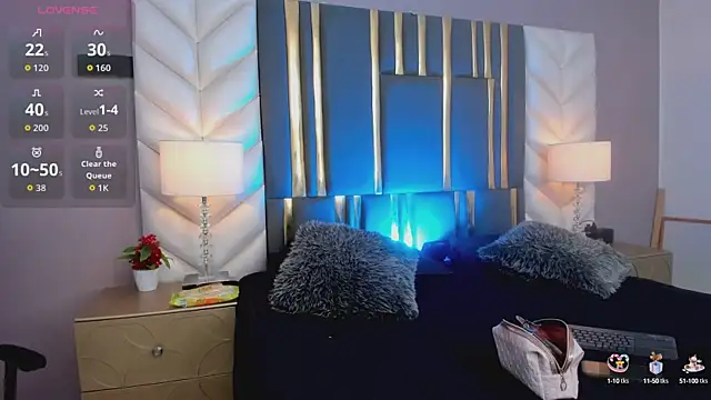 SaraJonness online show from September 9, 2025, 12:37 pm