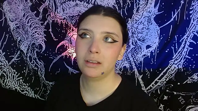 mikaskullcs online show from December 3, 2025, 9:46 pm