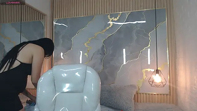 Snapshot of nei_girl chatting on November 13, 2025, 1:37 am nei girl online show from November 13, 2025, 1:37 am