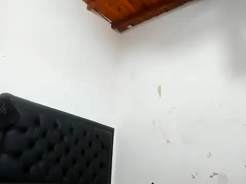 Snapshot of kevinkewman chatting on September 10, 2025, 12:16 pm kevinkewman online show from September 10, 2025, 12:16 pm