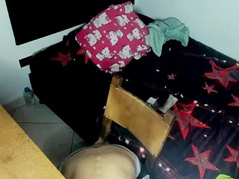 Snapshot of kevinkewman chatting on October 27, 2025, 7:07 pm kevinkewman online show from October 27, 2025, 7:07 pm