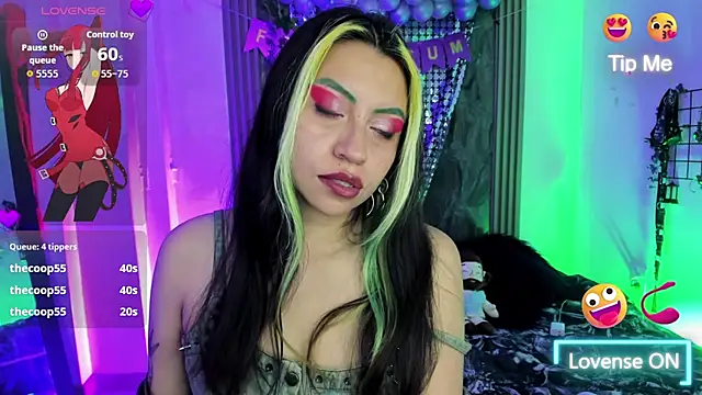 Snapshot of midory_ chatting on November 20, 2025, 4:01 am midory online show from November 20, 2025, 4:01 am