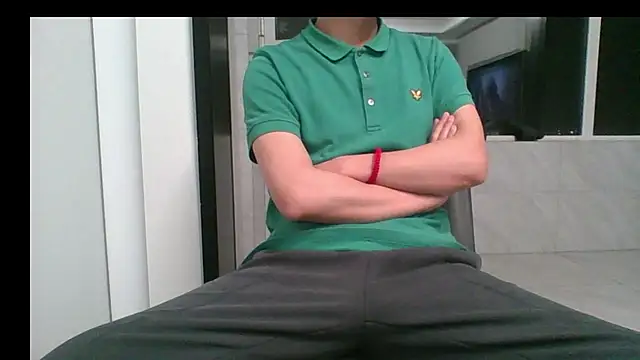 Snapshot of nole_china7 chatting on December 2, 2025, 12:43 pm nole china7 online show from December 2, 2025, 12:43 pm