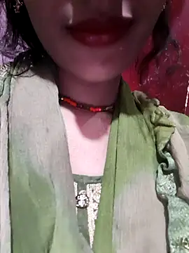 Eshwari Chopra online show from November 13, 2025, 3:27 am