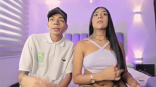 candyandmarilyn online show from September 26, 2025, 8:35 pm