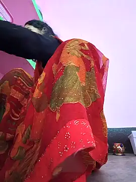 Eshna Dabral online show from October 14, 2025, 1:28 am