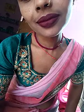 Eshna Dabral online show from November 24, 2025, 3:50 am