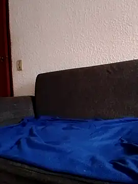 dulcewitch online show from October 7, 2025, 2:03 pm