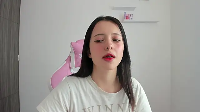 Snapshot of ImBunnyNova chatting on September 29, 2025, 2:00 pm ImBunnyNova online show from September 29, 2025, 2:00 pm