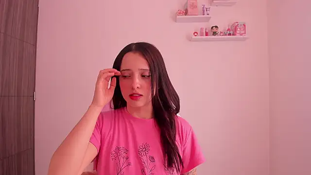 Snapshot of ImBunnyNova chatting on November 21, 2025, 1:43 pm ImBunnyNova online show from November 21, 2025, 1:43 pm