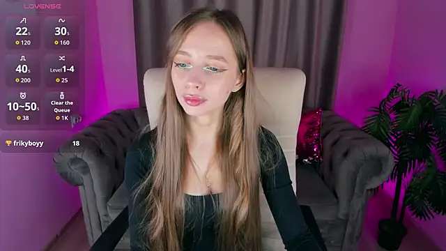 Amy Waynee online show from November 28, 2025, 4:20 pm