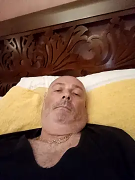 Snapshot of Alexis_Bull chatting on September 10, 2025, 2:50 pm Alexis Bull online show from September 10, 2025, 2:50 pm
