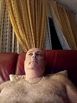 Snapshot of Alexis_Bull chatting on September 13, 2025, 11:37 pm Alexis Bull online show from September 13, 2025, 11:37 pm