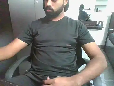 lovelyakash69 online show from September 24, 2025, 2:59 am