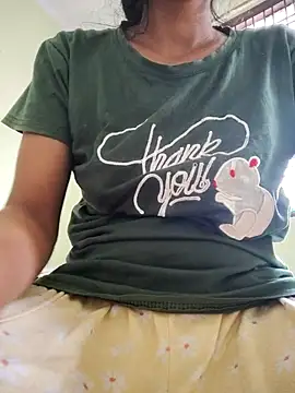 Snapshot of Desi_Bhabi_01 chatting on November 4, 2025, 6:23 am Desi Bhabi 01 online show from November 4, 2025, 6:23 am