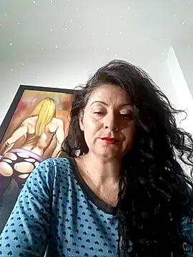 Snapshot of lunadicty chatting on December 3, 2024, 12:57 am lunadicty online show from December 3, 2024, 12:57 am