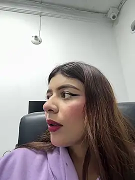 Snapshot of Megan_nt chatting on September 26, 2025, 11:53 pm Megan nt online show from September 26, 2025, 11:53 pm