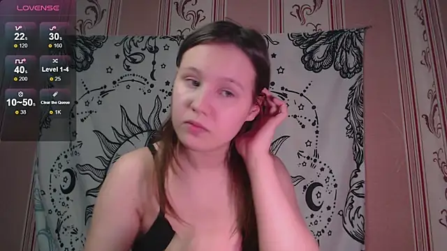 Thighswithspikes online show from November 25, 2025, 7:08 am