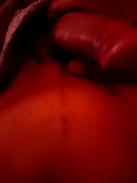 Snapshot of Safadiooline chatting on November 23, 2025, 1:22 pm Safadiooline online show from November 23, 2025, 1:22 pm