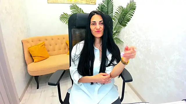 Snapshot of AllaYerty chatting on March 22, 2025, 10:39 am AllaYerty online show from March 22, 2025, 10:39 am