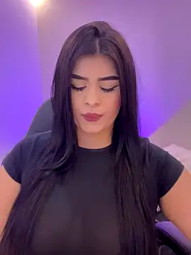 Kariina  69 online show from October 19, 2025, 3:29 am