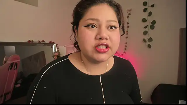 Snapshot of Paprika_ chatting on September 25, 2025, 6:33 pm Paprika online show from September 25, 2025, 6:33 pm