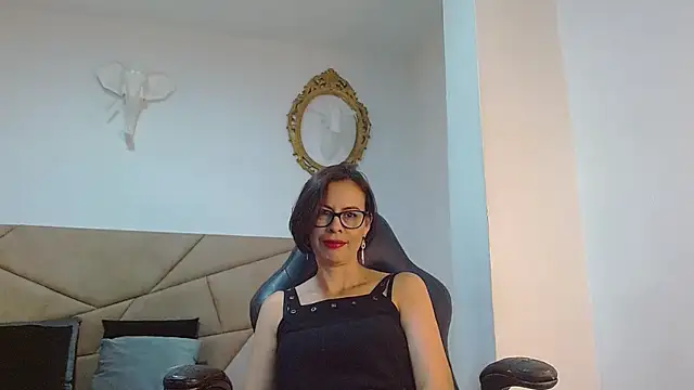 Snapshot of amanda_ramirez chatting on December 20, 2025, 6:37 pm amanda ramirez online show from December 20, 2025, 6:37 pm
